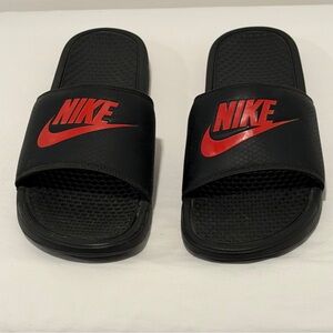 Nike Benassi JDI Slides Size 11 Black Red Logo
